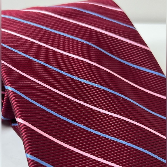 Brooks Brothers Stain Resistant Elegant Striped Tie in Burgundy and Blue - Picture 5 of 10